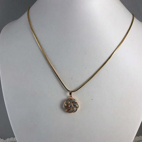 18k Gold Filled Cubic Zirconia Sun Burst Necklace - Picture 3 of 6